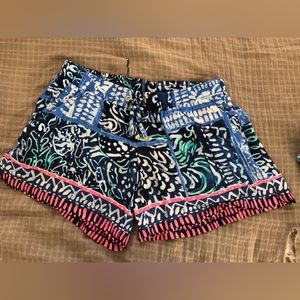 Lilly Pulitzer shorts (s)
